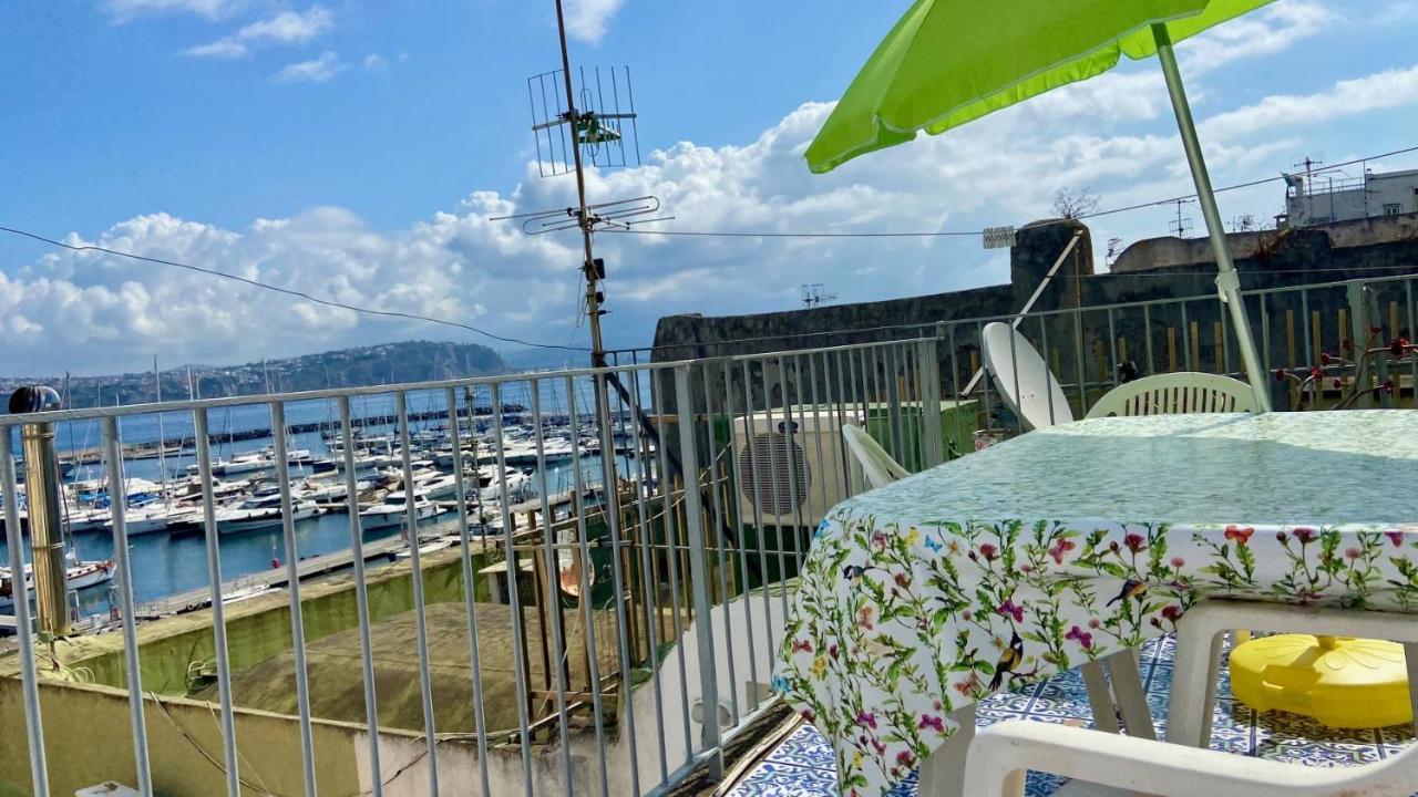 Procida Marina Grande公寓 外观 照片